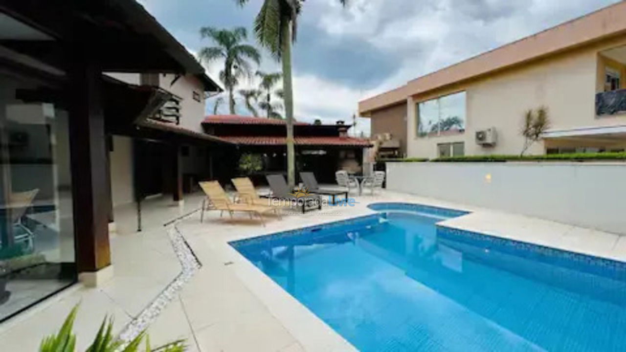 Casa para aluguel de temporada em Bertioga (Riviera de São Lourenço)