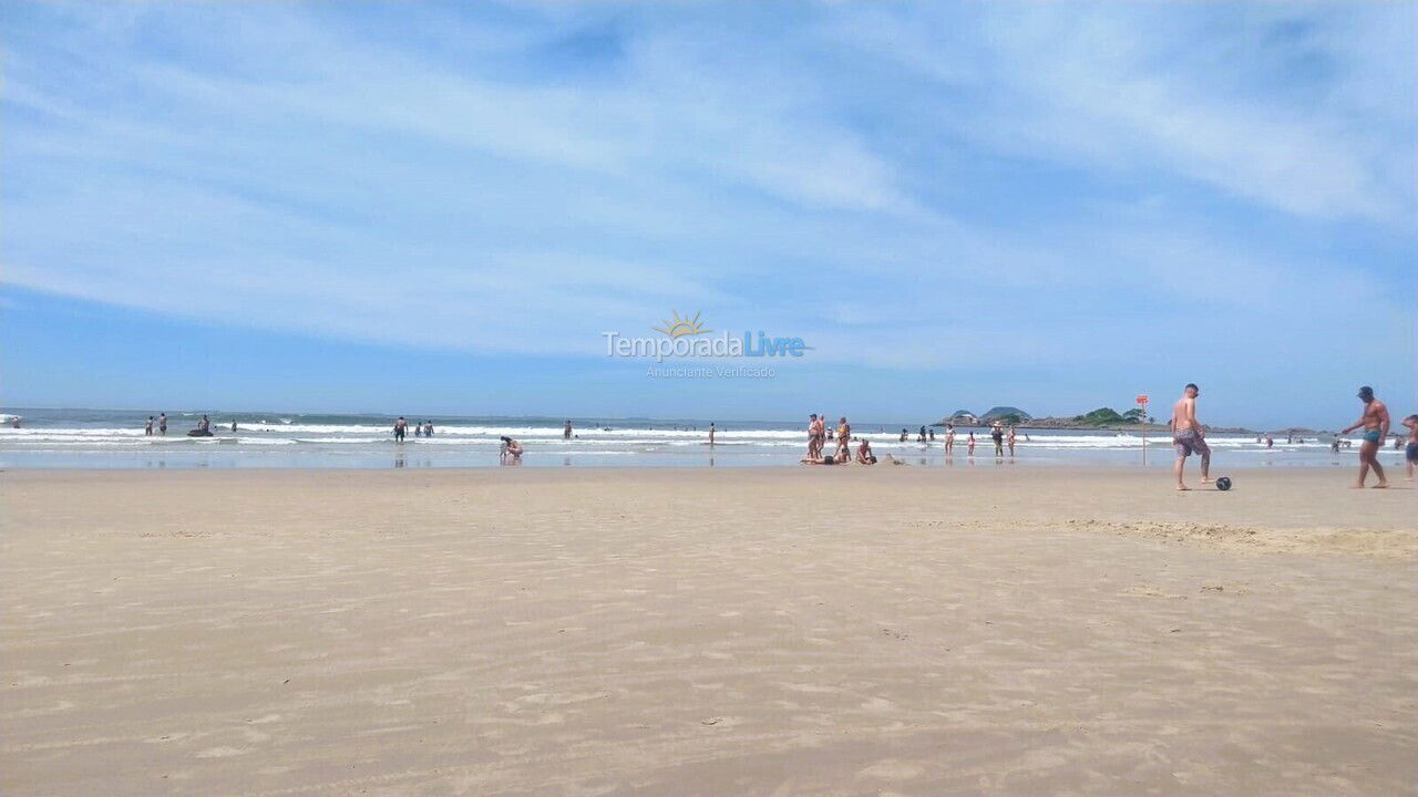 Apartamento para alquiler de vacaciones em Guarujá (Pitangueiras)