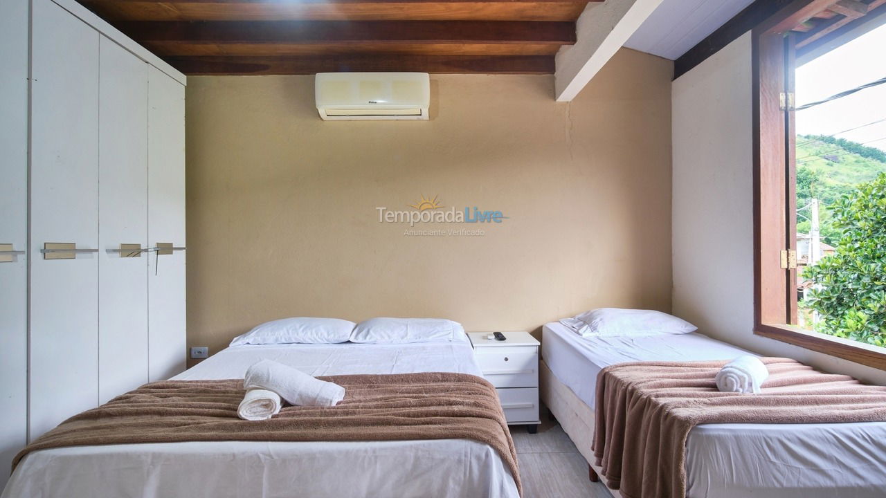 Casa para alquiler de vacaciones em Paraty (Ponte Branca)
