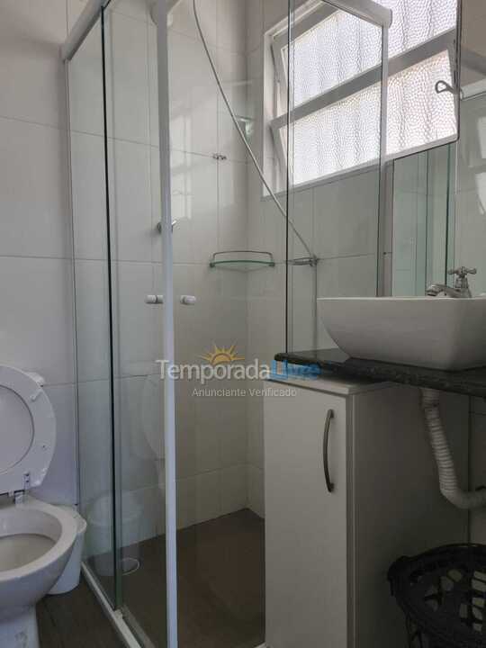 Apartamento para aluguel de temporada em Guarujá (Jardim Três Marias)