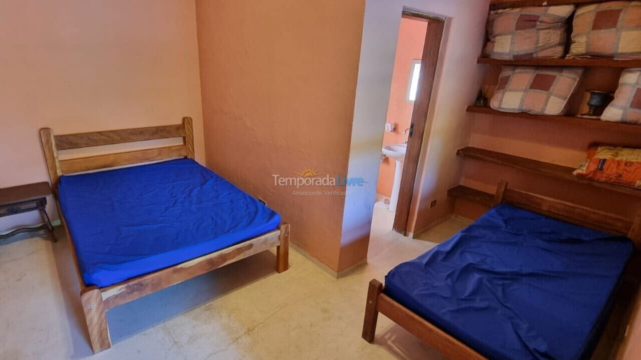 Casa para alquiler de vacaciones em Bom Jesus dos Perdões (Bairro Cachoeirinha)