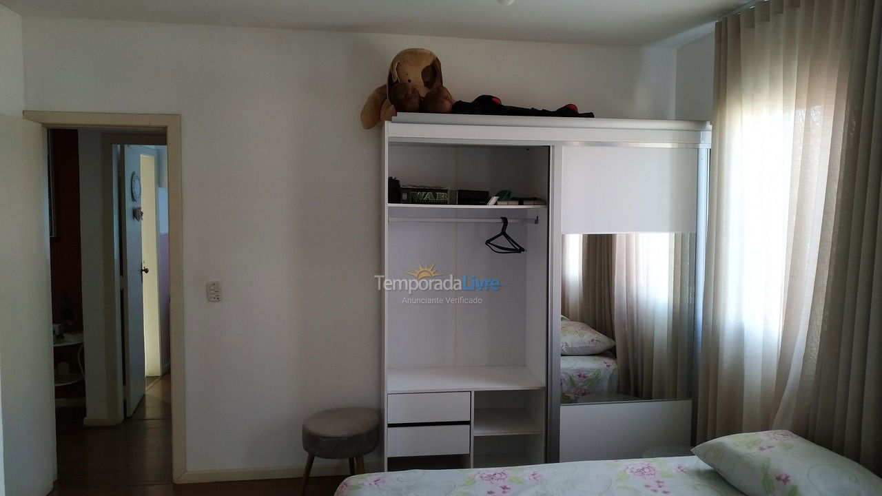 Casa para aluguel de temporada em Vila Velha (Interlagos)