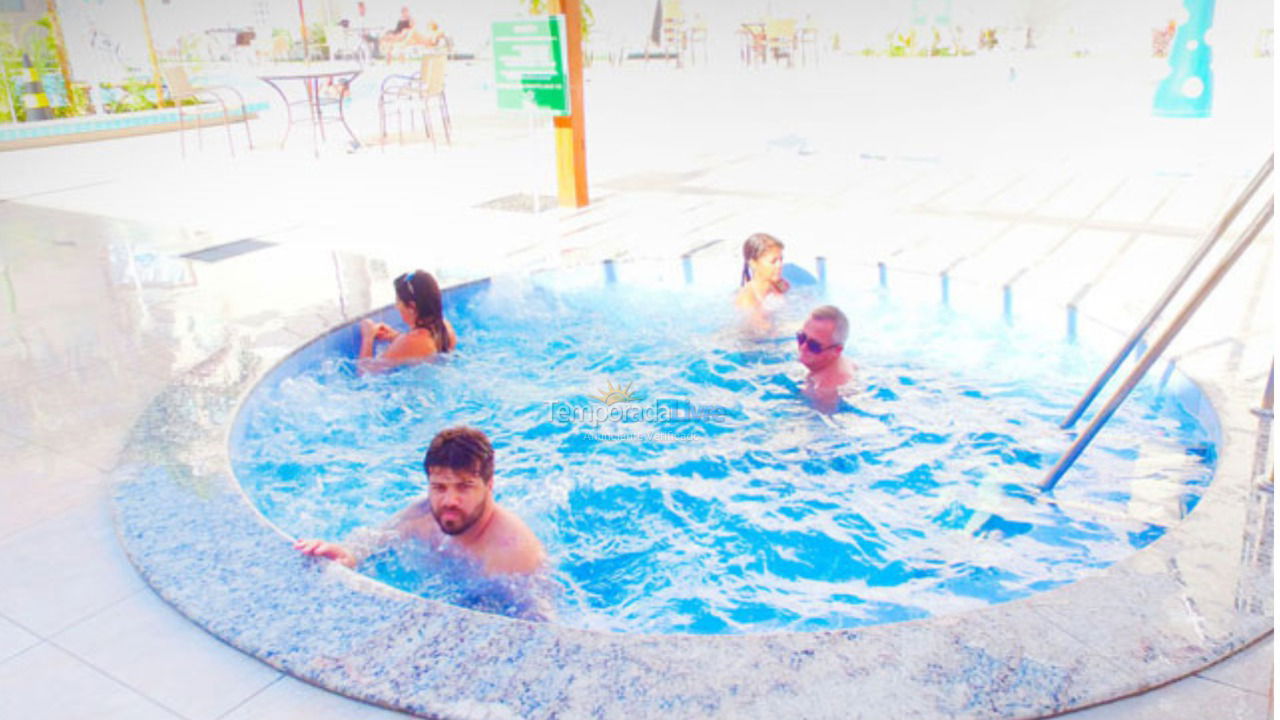 Apartamento para aluguel de temporada em Caldas Novas (Encontro das águas Thermas Resorts)