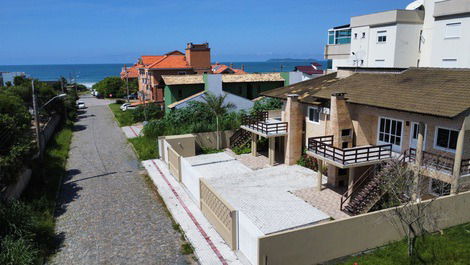 Apartment with 2 bedrooms a few meters from the sea