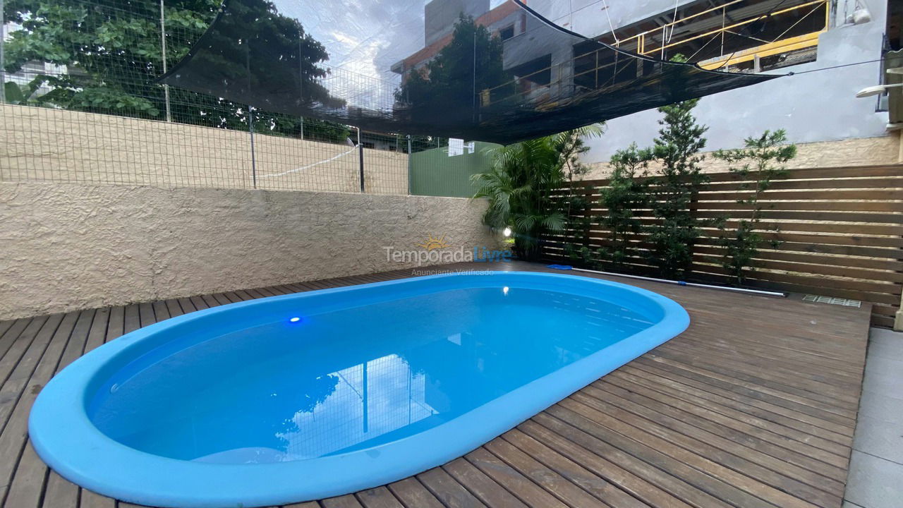 Casa para aluguel de temporada em Bombinhas (Mariscal)