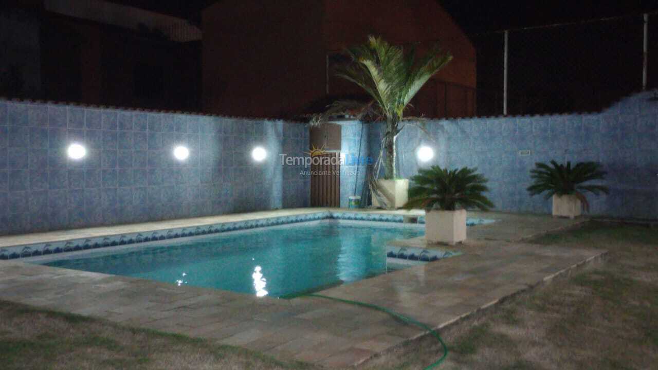 Casa para aluguel de temporada em Araruama (Praia Seca)