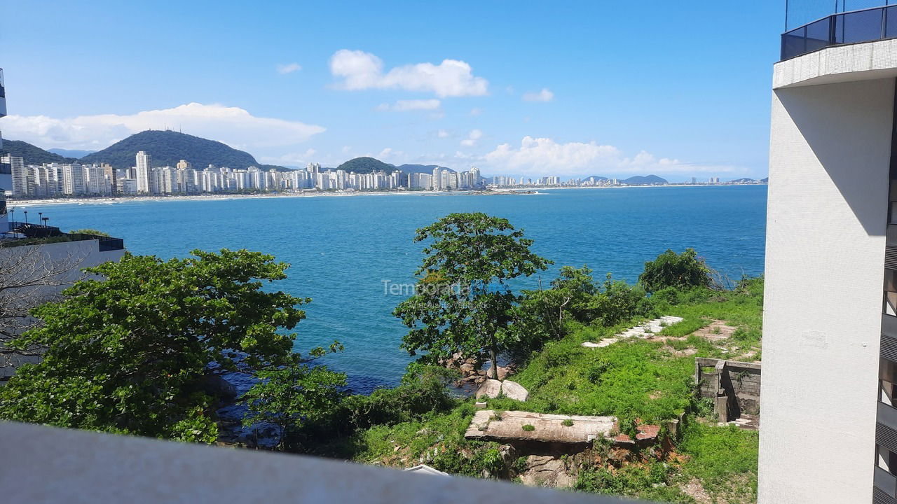 Apartment for vacation rental in Guarujá (Astúrias)