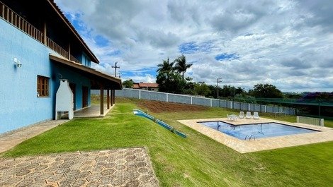 Casa para alugar em Piracaia - Condomínio Santa Rita