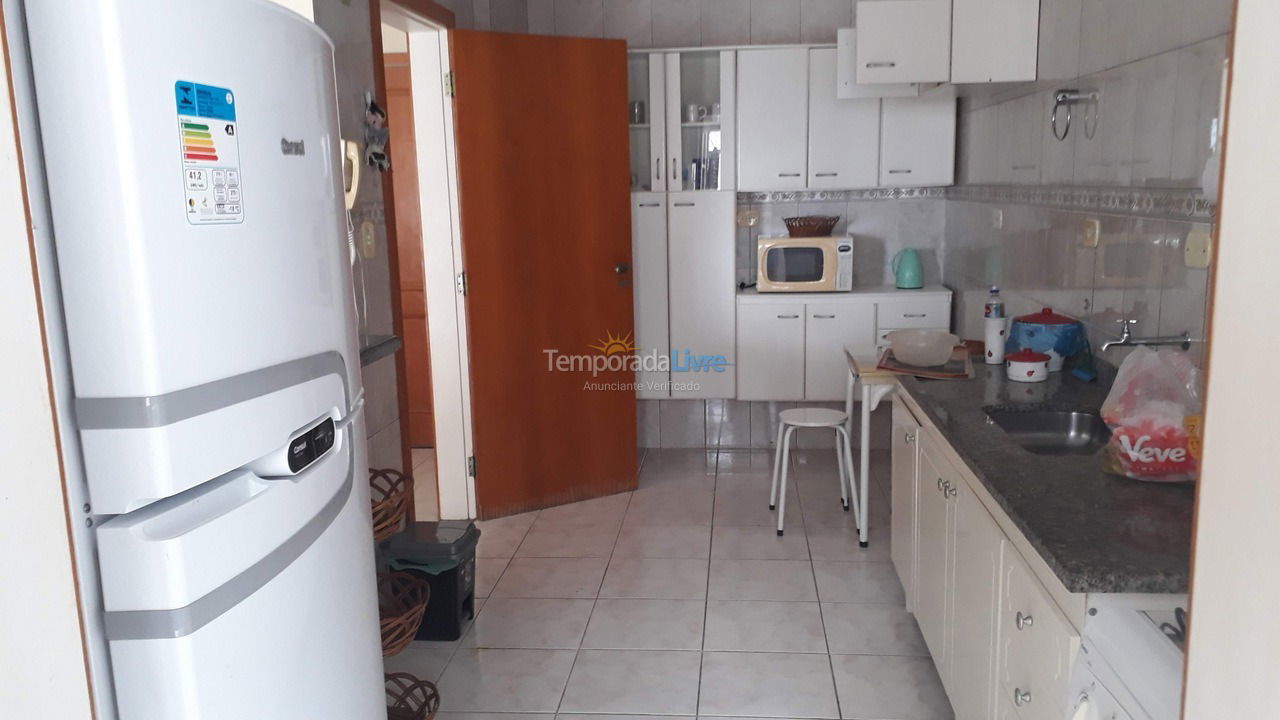 Apartamento para aluguel de temporada em Itanhaém (Praia do Sonho)