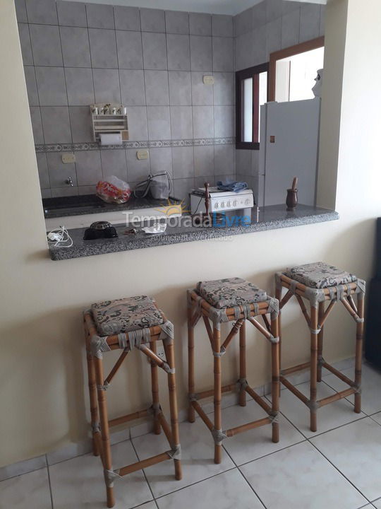 Apartamento para aluguel de temporada em Itanhaém (Praia do Sonho)