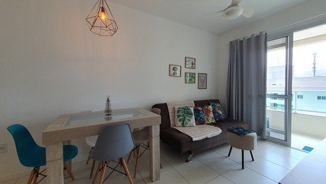 Daily or monthly. Modern and charming apartment with pool