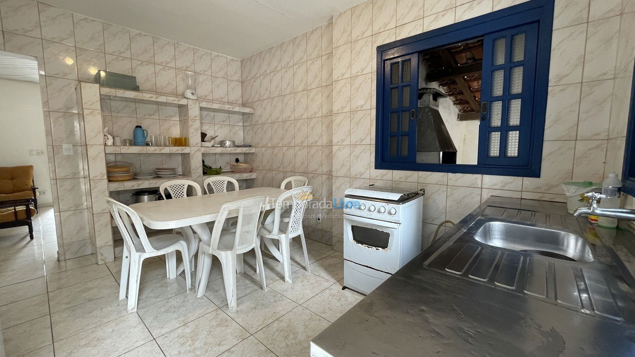 Casa para alquiler de vacaciones em Praia Grande (Vila Tupi)