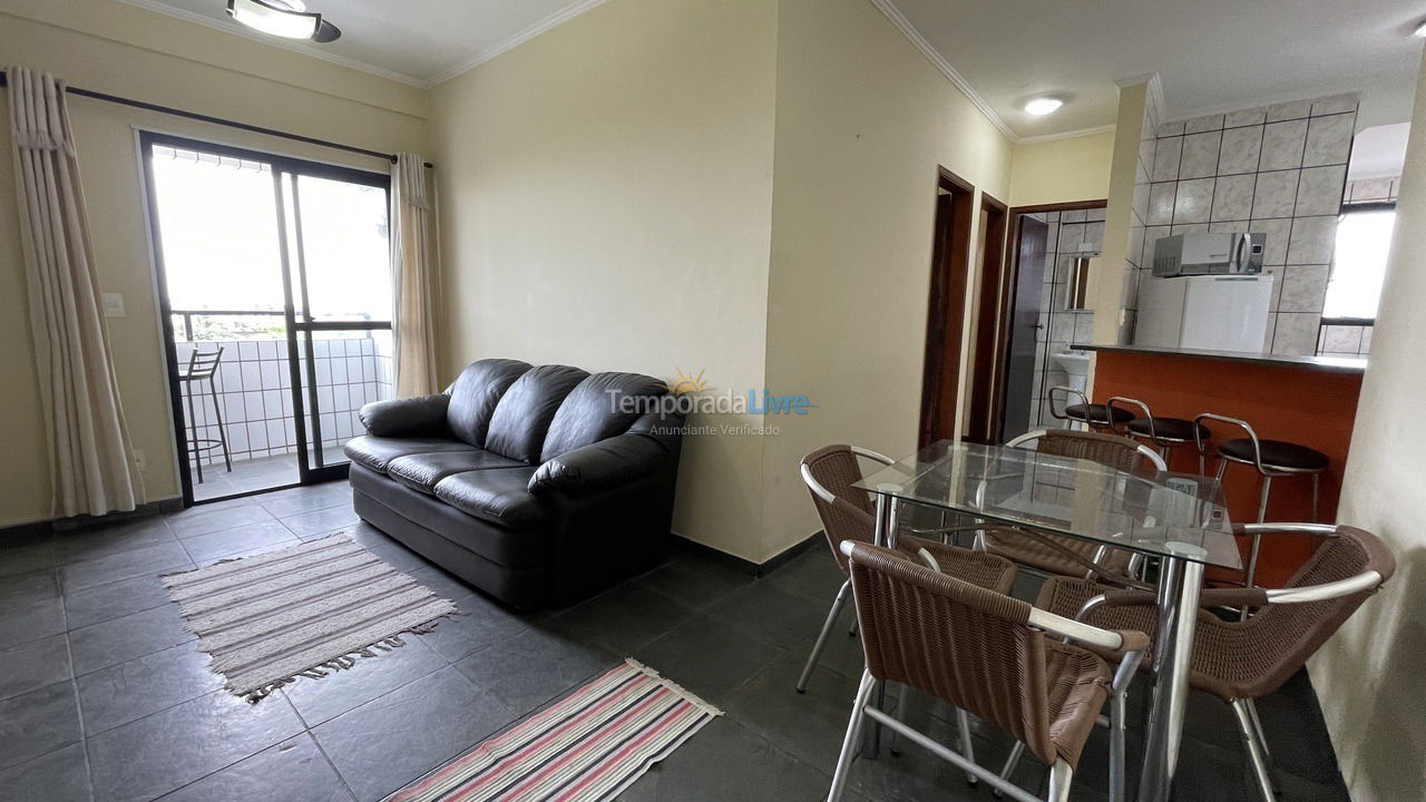 Apartamento para aluguel de temporada em Praia Grande (Praia do Caiçara)