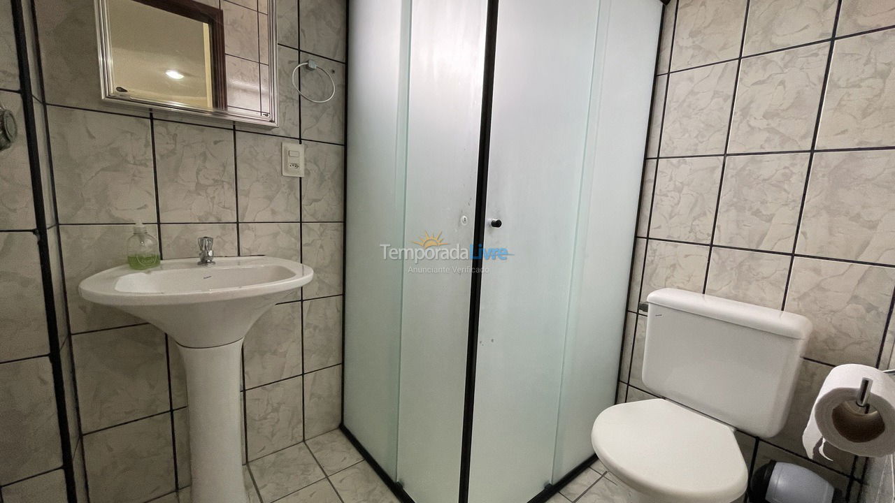 Apartamento para aluguel de temporada em Praia Grande (Praia do Caiçara)
