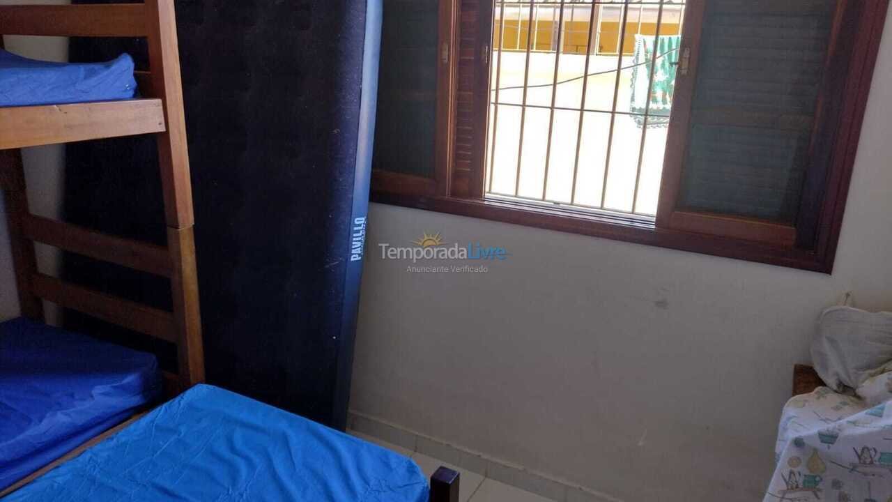 Casa para aluguel de temporada em Peruíbe (Cidade Nova Peruibe)