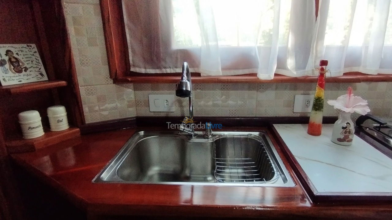 Apartamento para aluguel de temporada em Garopaba (Areias de Macacu)