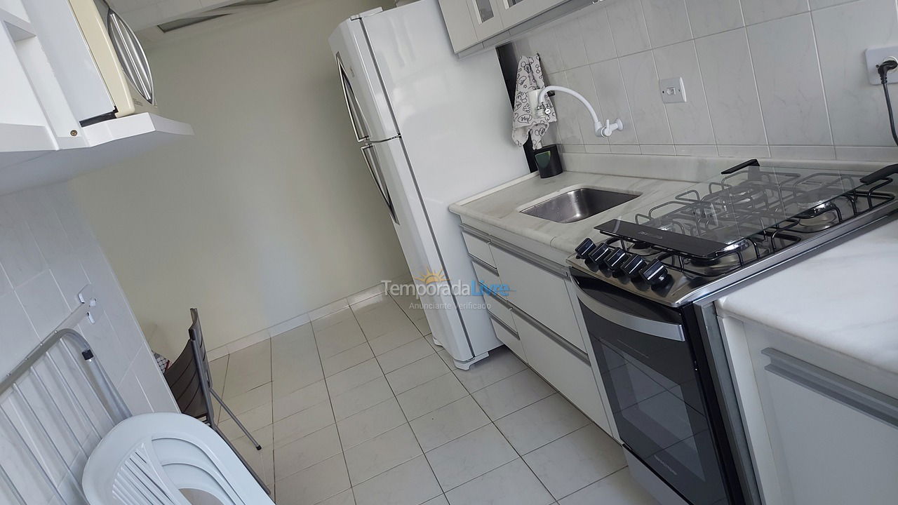 Apartamento para aluguel de temporada em Guarujá (Enseada)