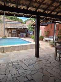 I rent 3 suites in our house per day in Geriba, 800 meters from the beach