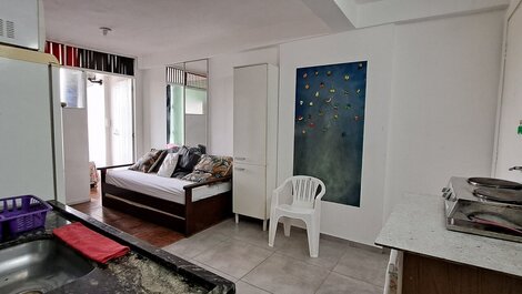 Color home/2 quartos/Metrô São Bento