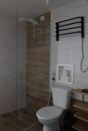 Studio 37 m2, prático ao lado do metrô São Bento.