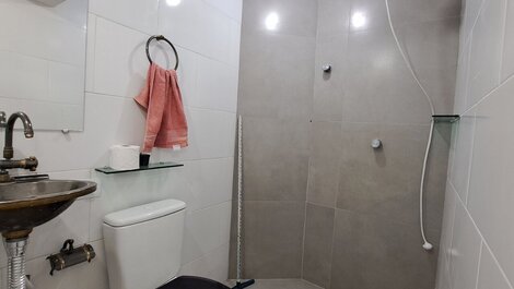 Color home/2 quartos/Metrô São Bento