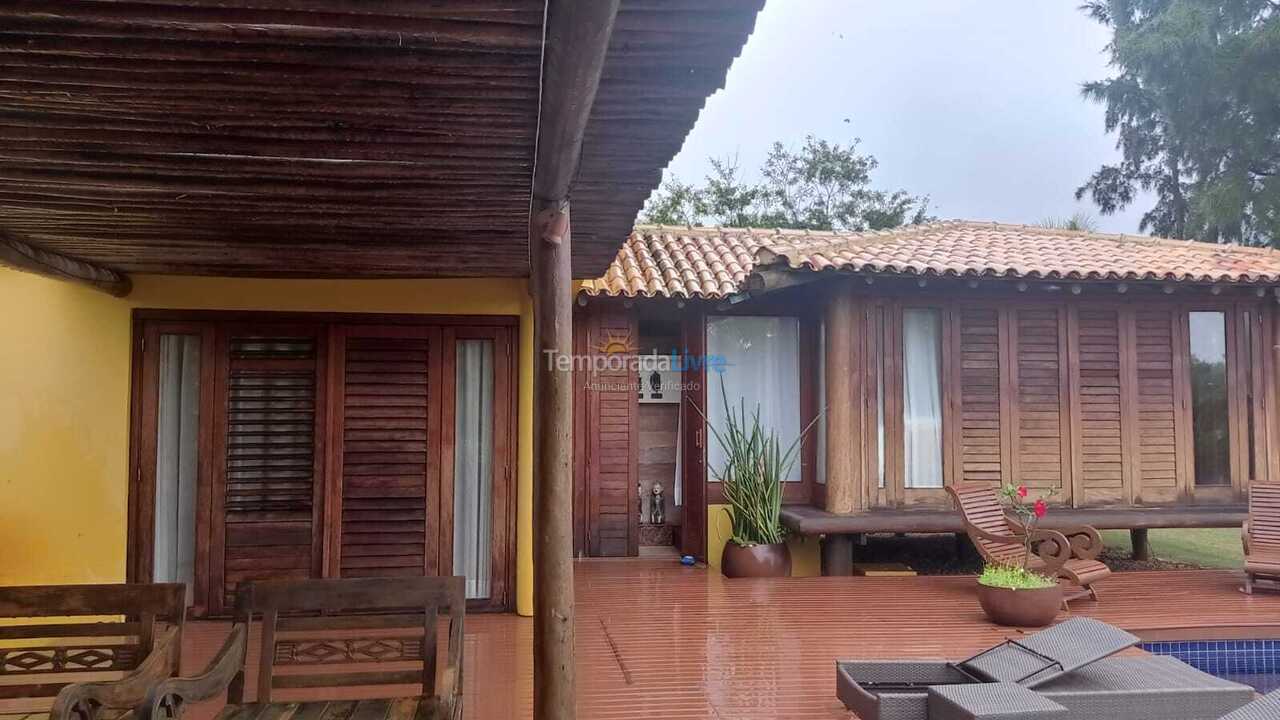 Casa para aluguel de temporada em Salvador (Costa de Sauípe)