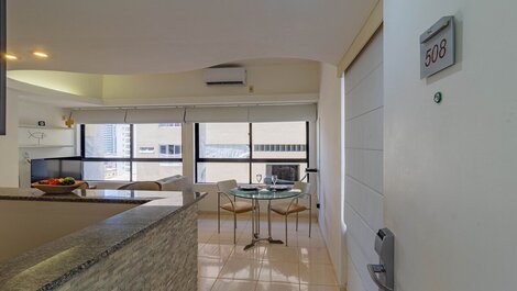 Mercure #508 - Apê em Boa Viagem por Carpediem