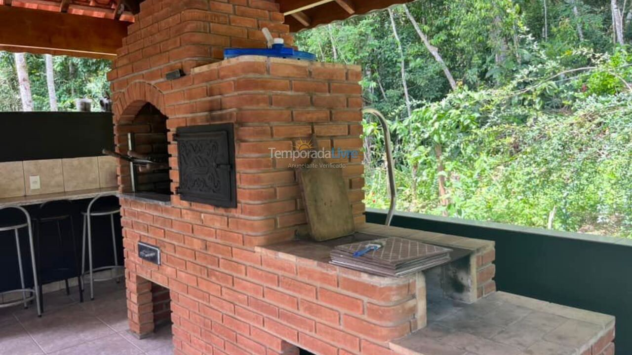 Granja para alquiler de vacaciones em Juquitiba (Centro de Juquitiba)