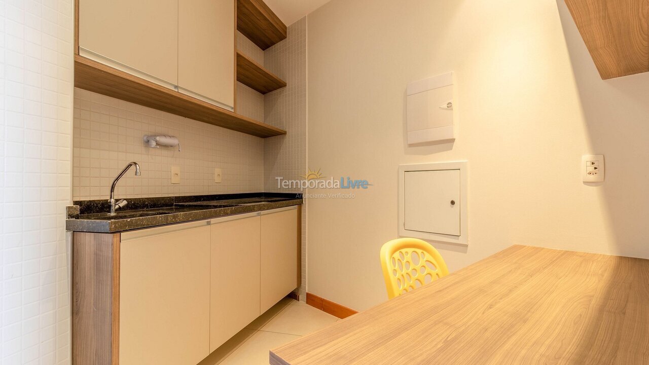 Apartamento para alquiler de vacaciones em Salvador (Caminho das árvores)