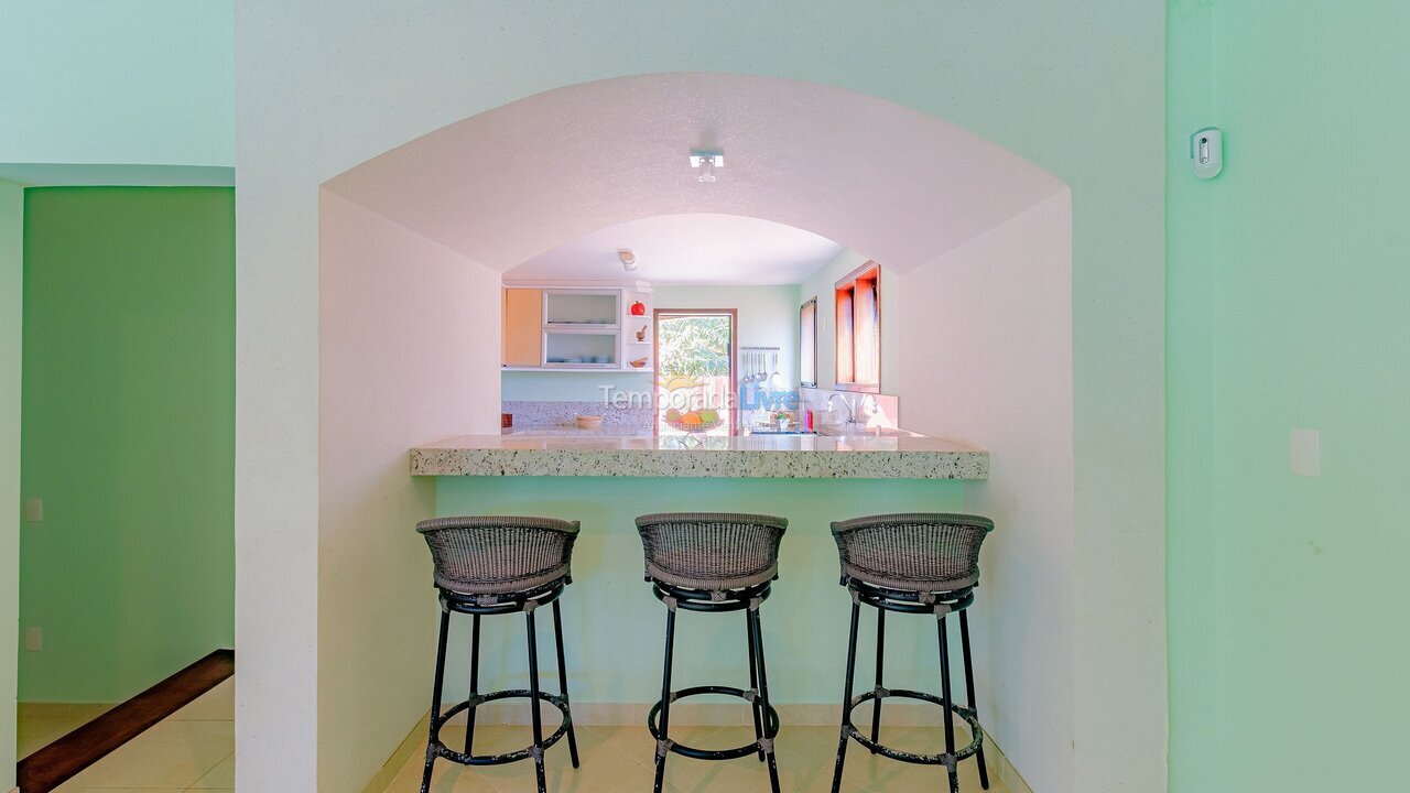 Casa para aluguel de temporada em Lauro de Freitas (Vilas do Atlantico)