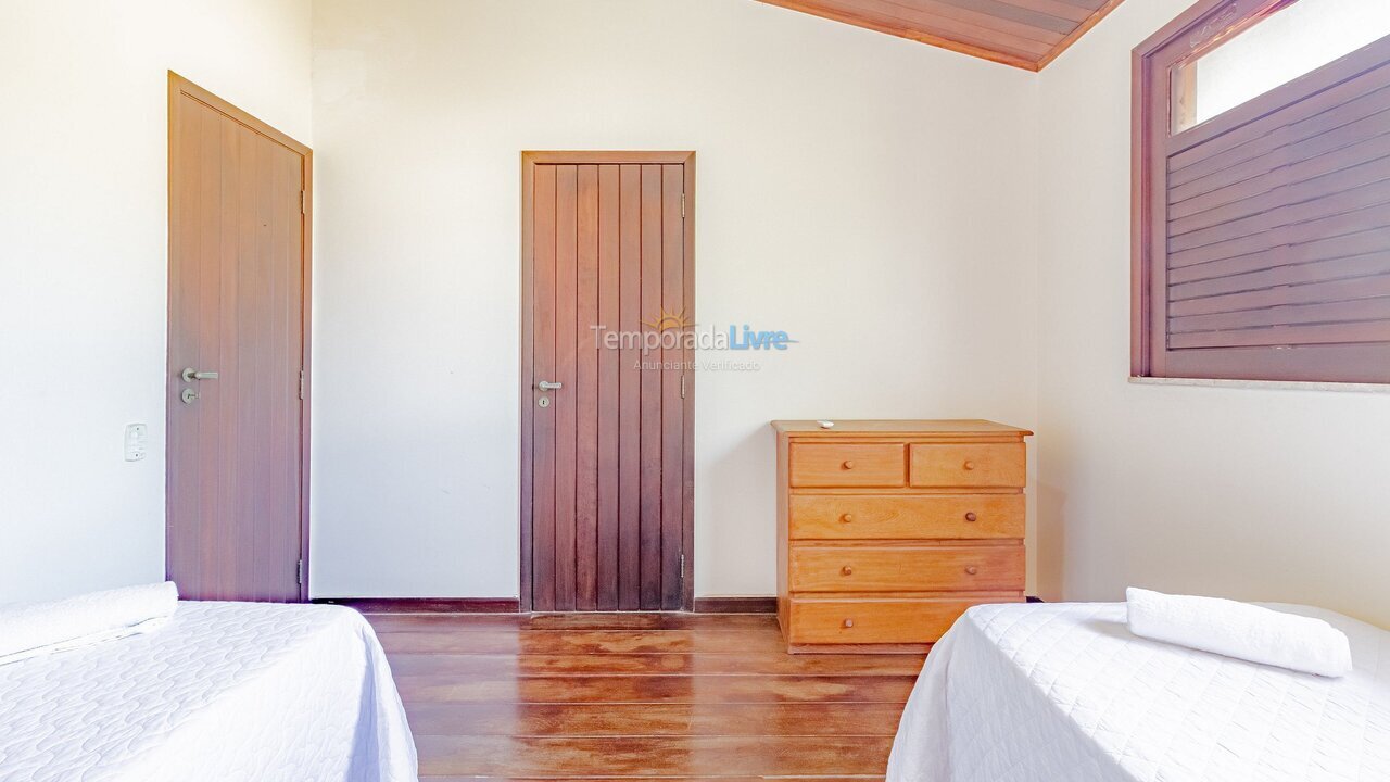 Casa para aluguel de temporada em Lauro de Freitas (Vilas do Atlantico)