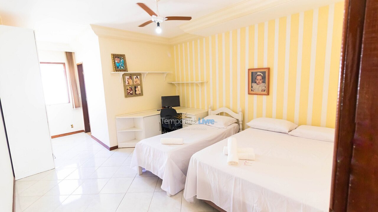 Casa para alquiler de vacaciones em Lauro de Freitas (Vilas do Atlantico)