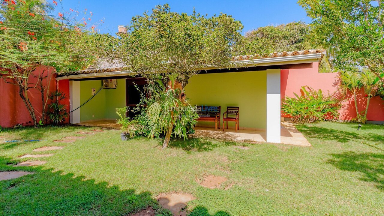 Casa para aluguel de temporada em Lauro de Freitas (Vilas do Atlantico)