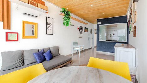 Quarto e Sala Vista Mar no Rio Vermelho