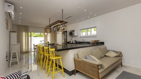 Beautiful house with 3 suites Praia de Mariscal