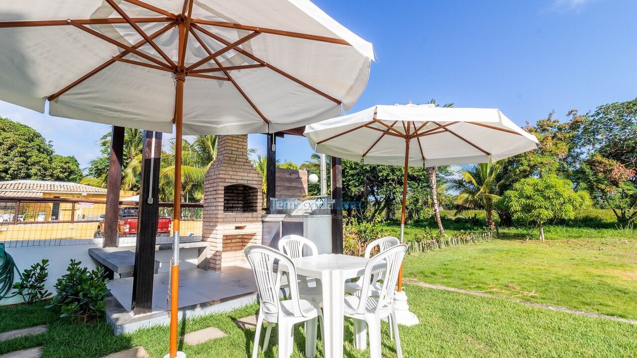 Casa para aluguel de temporada em Camaçari (Praia de Guarajuba)