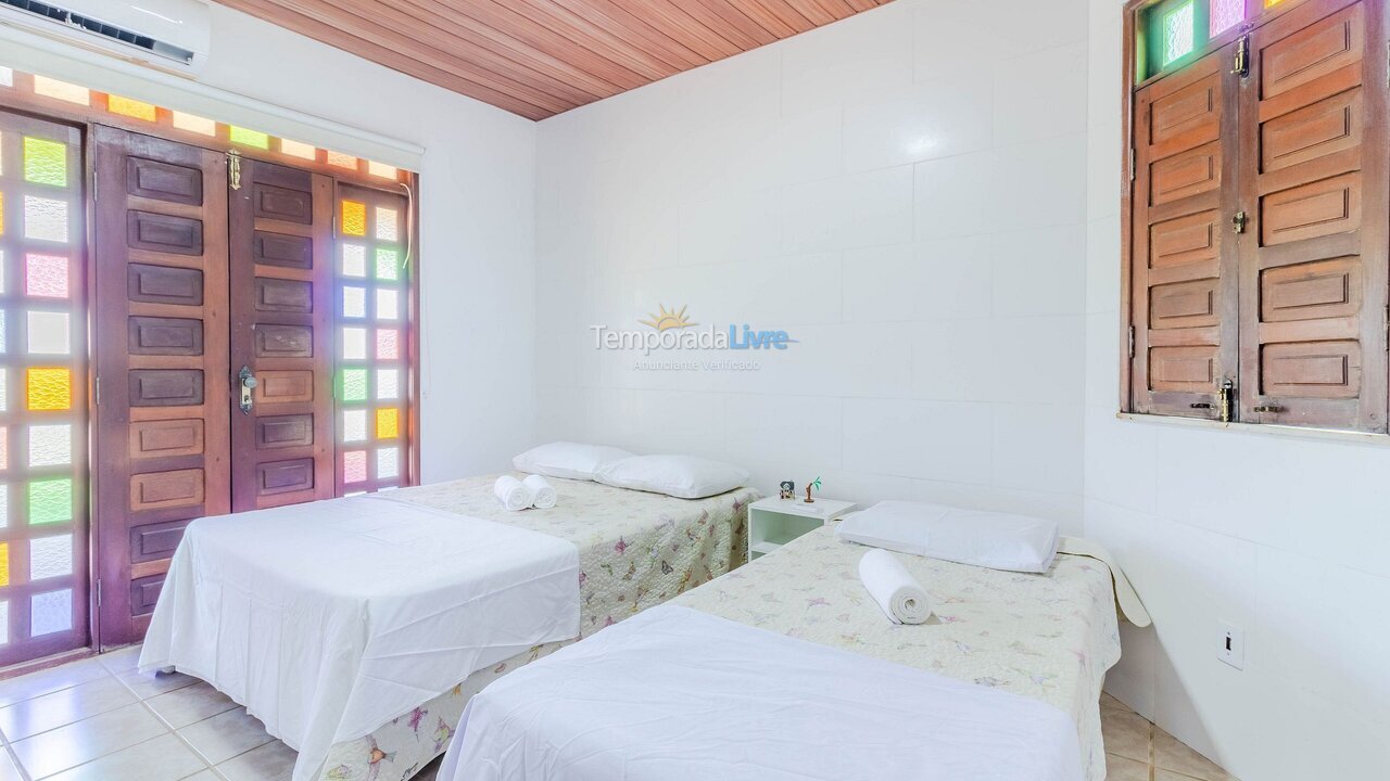 House for vacation rental in Camaçari (Praia de Guarajuba)