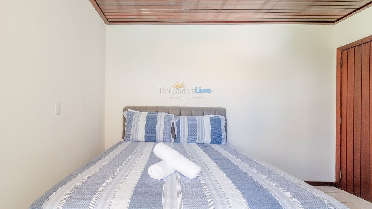 Casa para aluguel de temporada em Camaçari (Praia de Guarajuba)