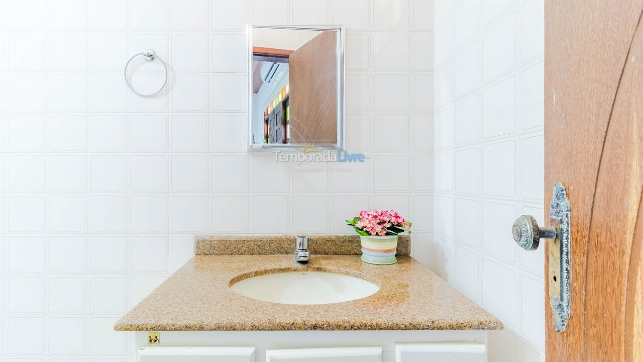 House for vacation rental in Camaçari (Praia de Guarajuba)