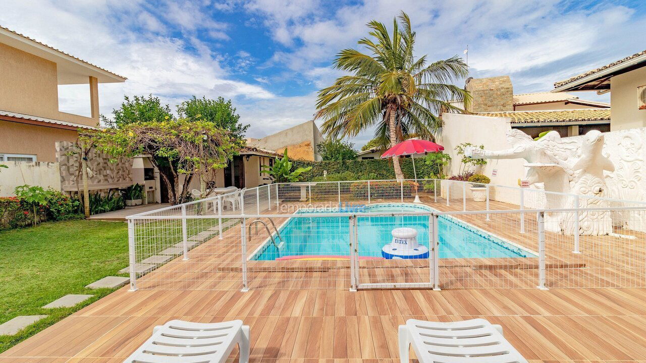 Casa para aluguel de temporada em Camaçari (Praia de Guarajuba)