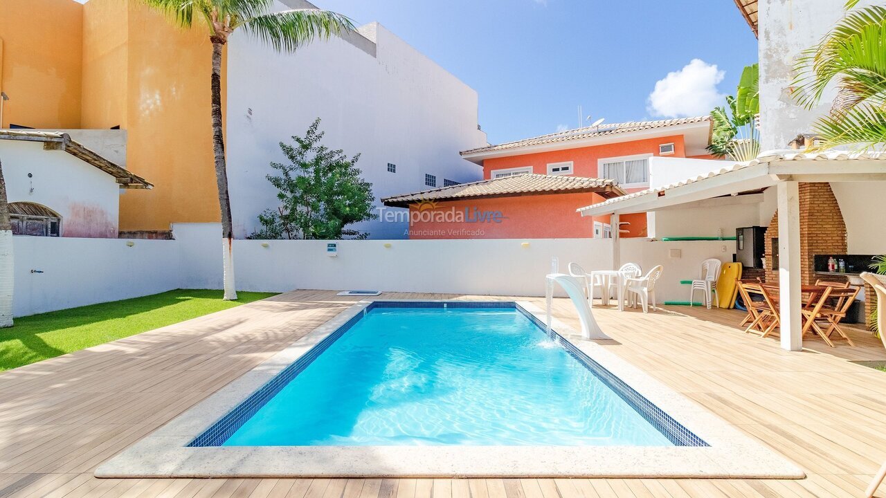 Casa para aluguel de temporada em Camaçari (Praia de Guarajuba)