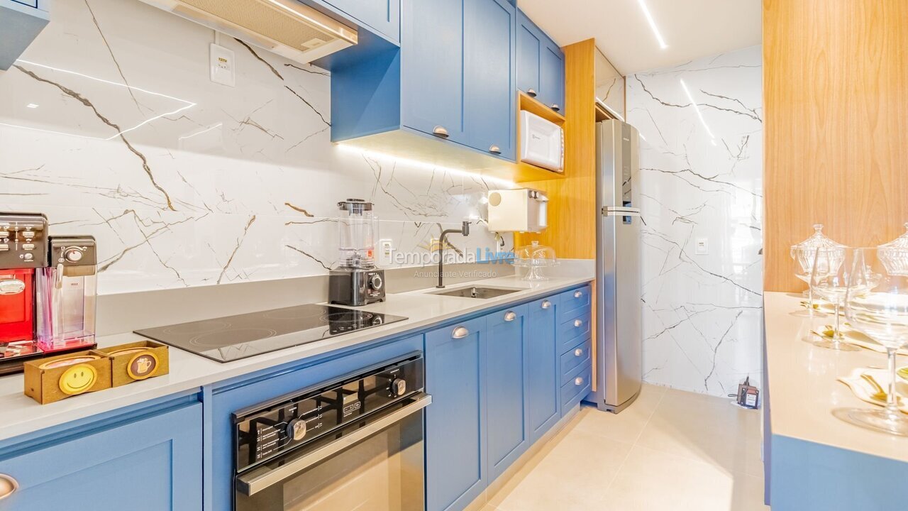 Apartamento para aluguel de temporada em Camaçari (Itacimirim)