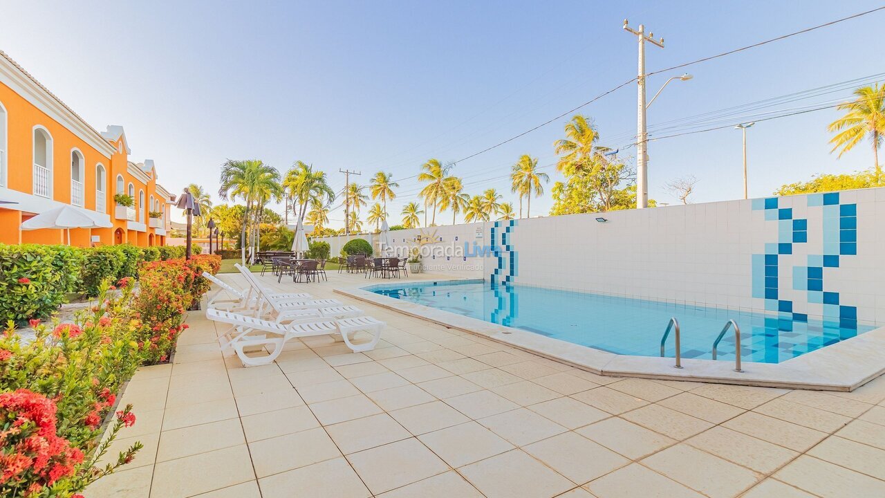 Apartamento para aluguel de temporada em Camaçari (Praia de Guarajuba)