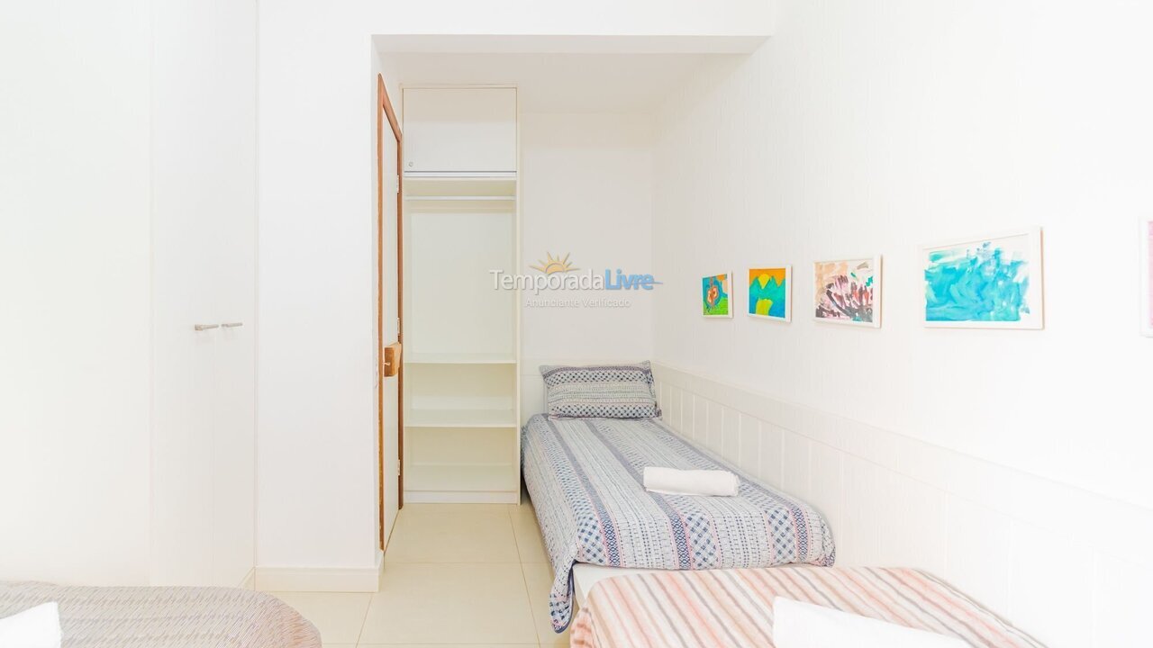 Apartment for vacation rental in Camaçari (Praia de Guarajuba)