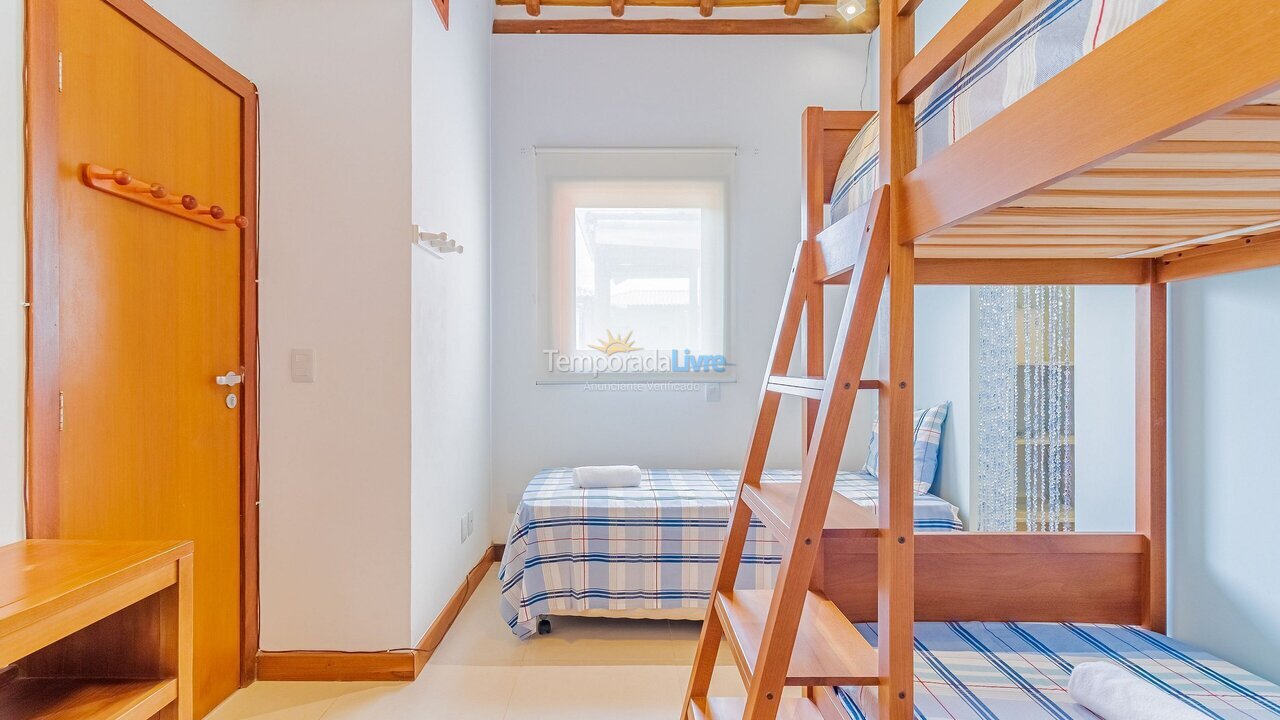 Apartamento para aluguel de temporada em Camaçari (Itacimirim)