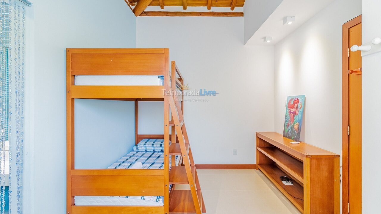 Apartamento para aluguel de temporada em Camaçari (Itacimirim)