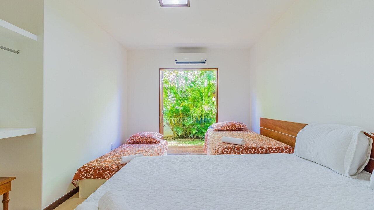 Casa para aluguel de temporada em Camaçari (Praia de Guarajuba)