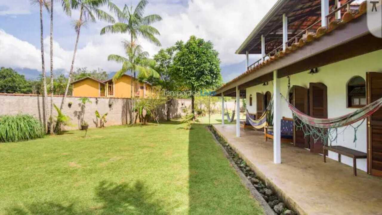 Casa para aluguel de temporada em Ubatuba (Praia Dura)