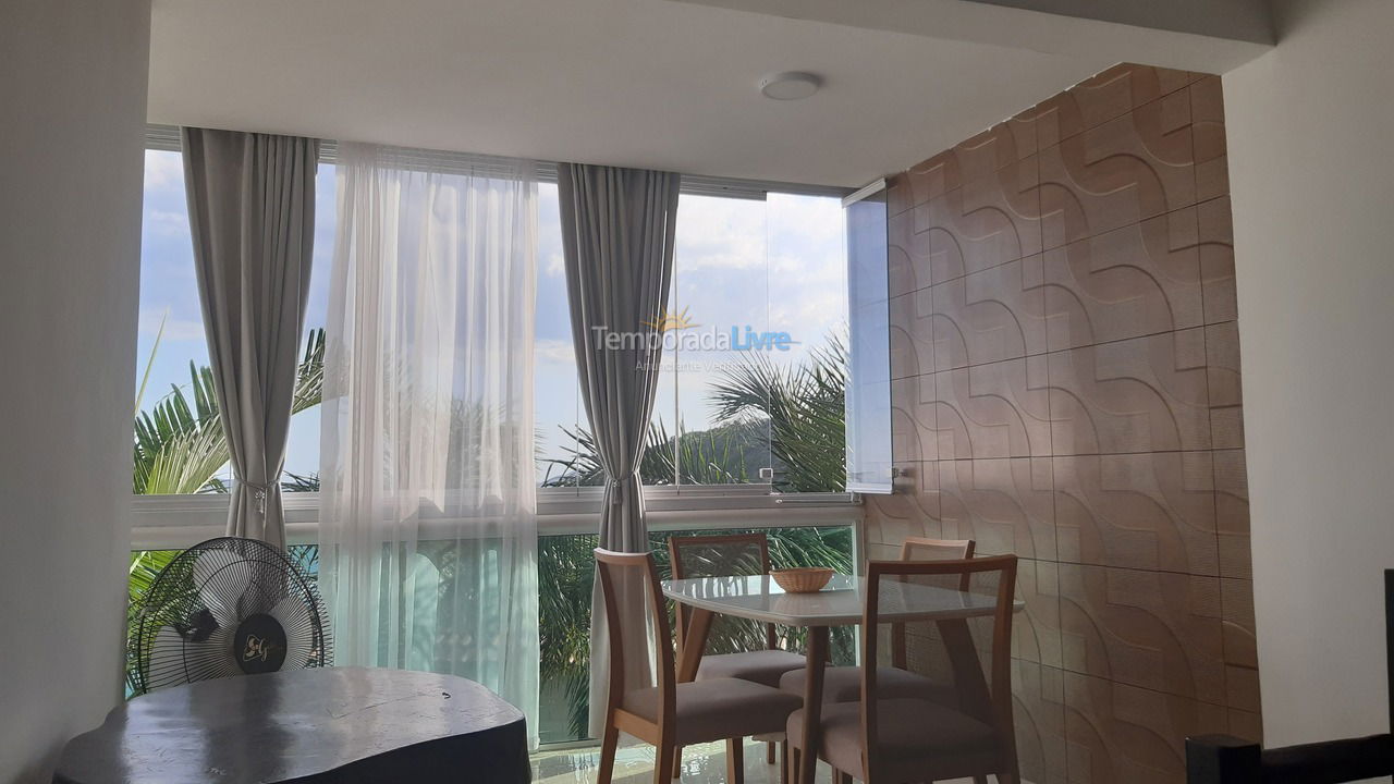 Apartamento para aluguel de temporada em Armação dos Búzios (Praia das Caravelas)