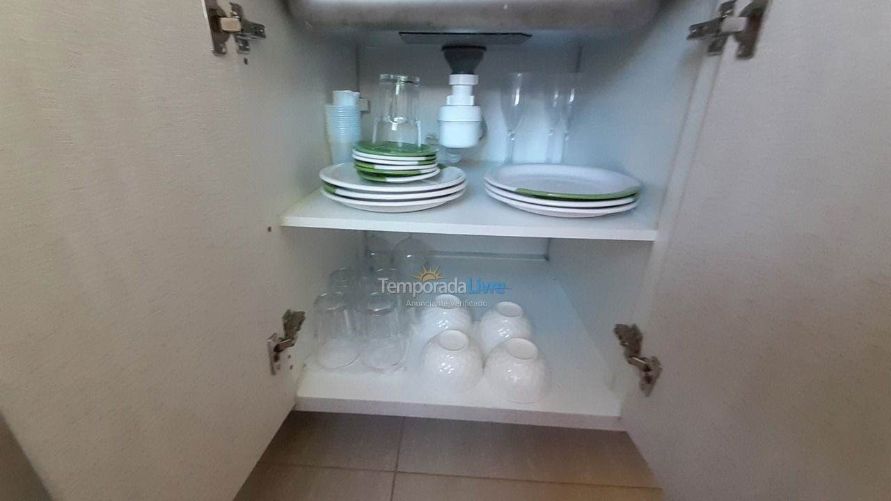 Apartamento para aluguel de temporada em Armação dos Búzios (Praia das Caravelas)